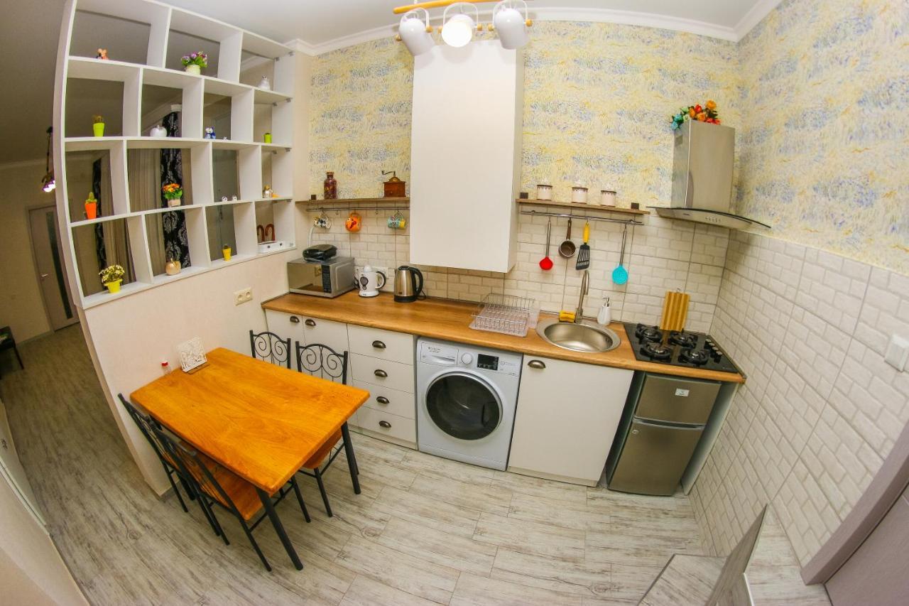 Historical Apartment In Old Tbilisi Eksteriør bilde